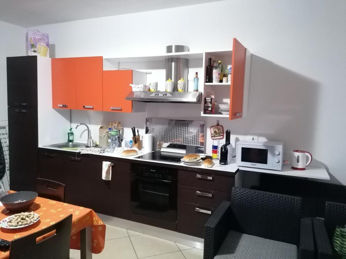 Appartamento Dentro Babai Village 테르테니아 외부 사진