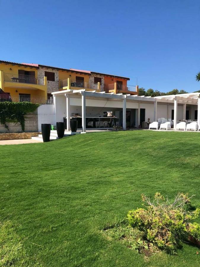 Appartamento Dentro Babai Village 테르테니아 외부 사진