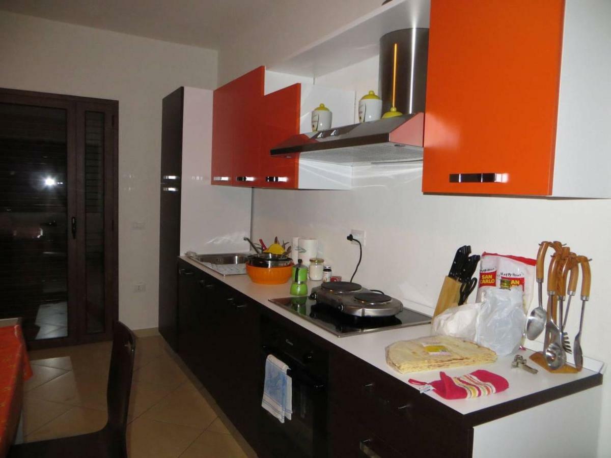 Appartamento Dentro Babai Village 테르테니아 외부 사진