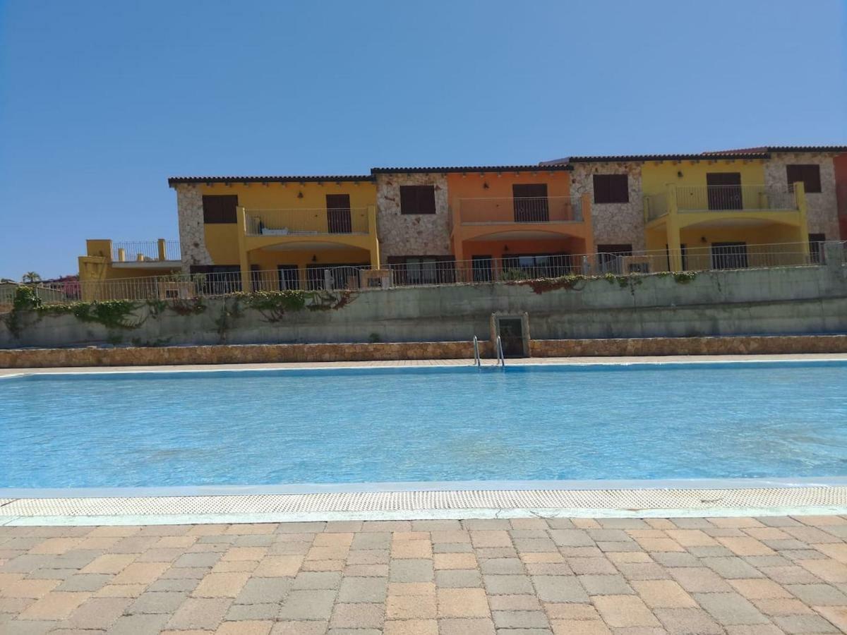 Appartamento Dentro Babai Village 테르테니아 외부 사진